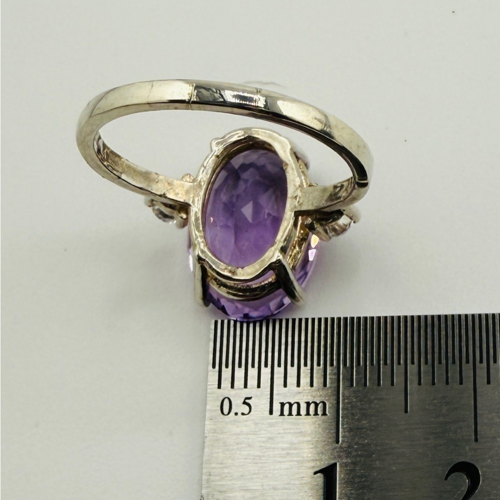 Gorgeous Oval Cut 4 CT Genuine Amethyst Size 6-1/2 .925 - Picture 10 of 17